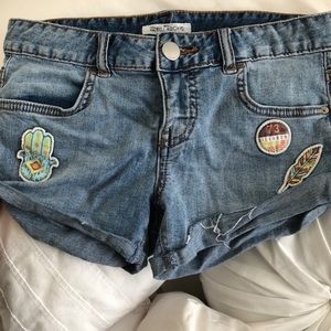 Billabong girls shorts